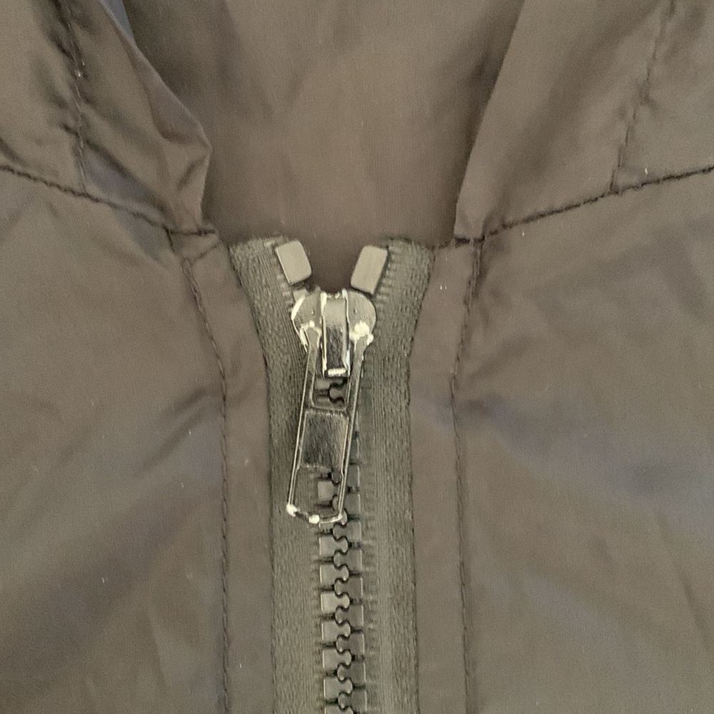 Brandy Melville Jacket OS Black Hooded Windbreaker small lightweight packable - Picture 5 of 9